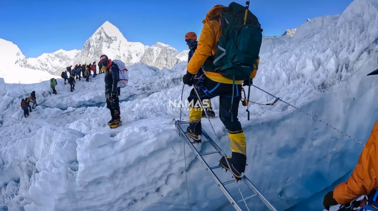 Kilian Jornet publie un livre sur l’Everest et les sommets